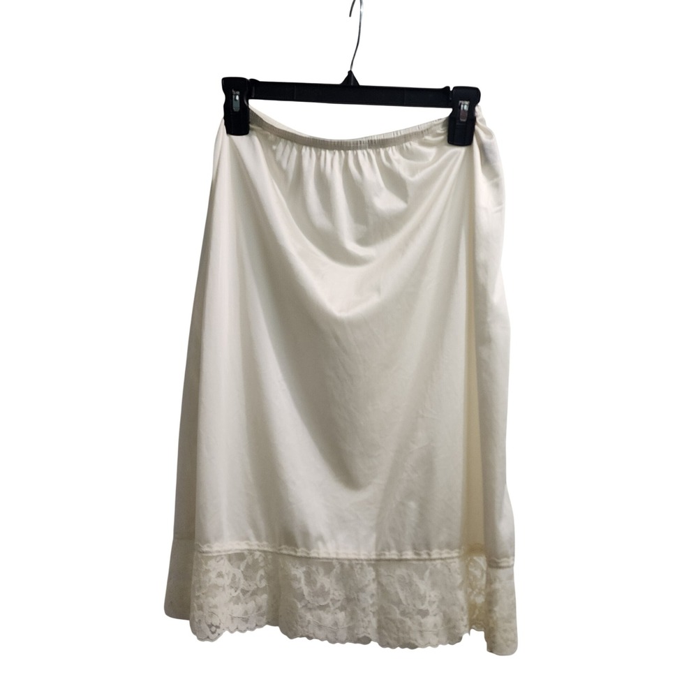 Vassarette Lace Trim Half Slip‎ Ivory Beige M Medium Nylon Lingerie Vintage